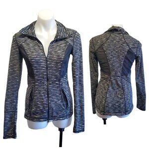 Zella Women Black White Striped Mesh Vented Breathable Athleisure ZipUp Jacket S